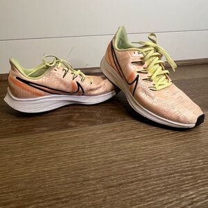 Nike Air Zoom Pegasus 36 PRM Rise Running Shoes